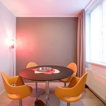 Apartment The Orange Flats - European District *